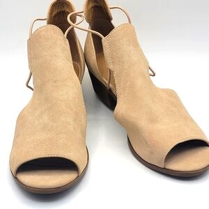 NWOT Lucky Brand Girl’s Berrete SIZE 4M. #1433‎